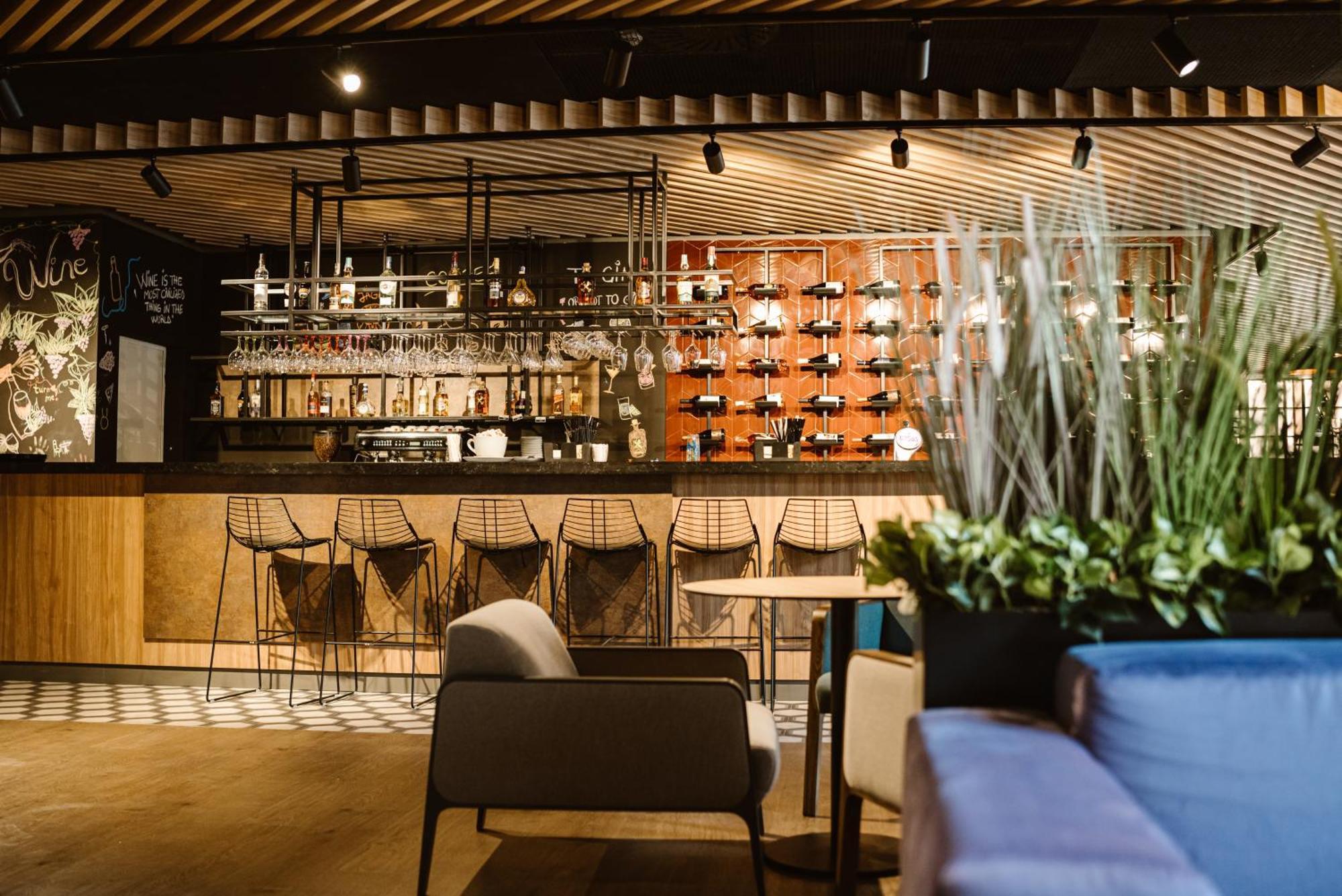 Ibis Styles Sibiu Arsenal Hotel Exterior foto
